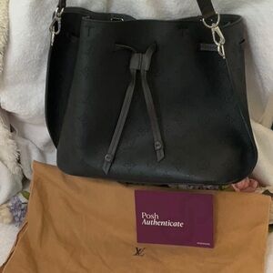 LOUIS VUITTON PREOWNED LEATHER DRAWSTRING TOTE